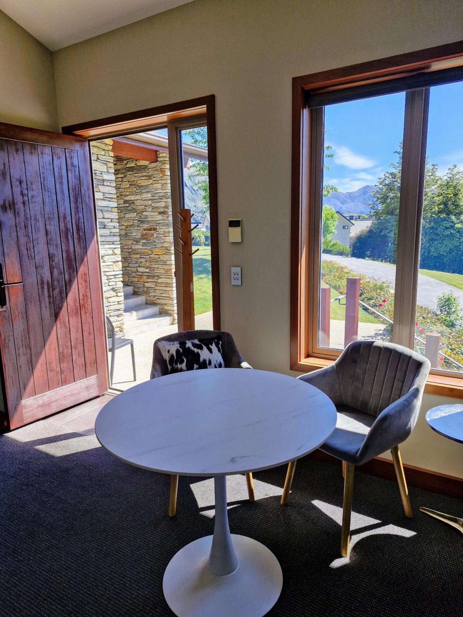 Studio Nestled In Ridgecrest Wanaka Exterior foto