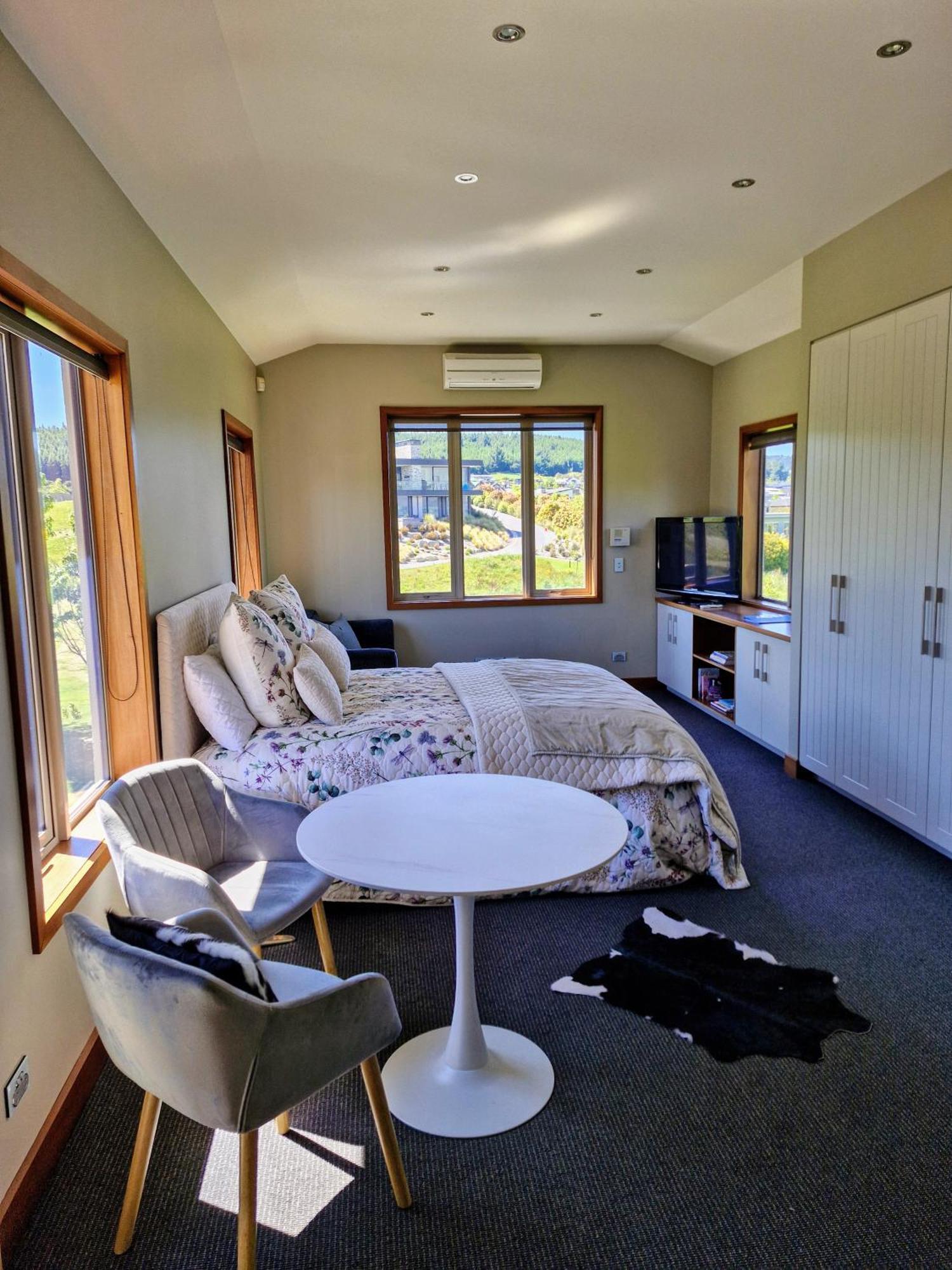 Studio Nestled In Ridgecrest Wanaka Exterior foto