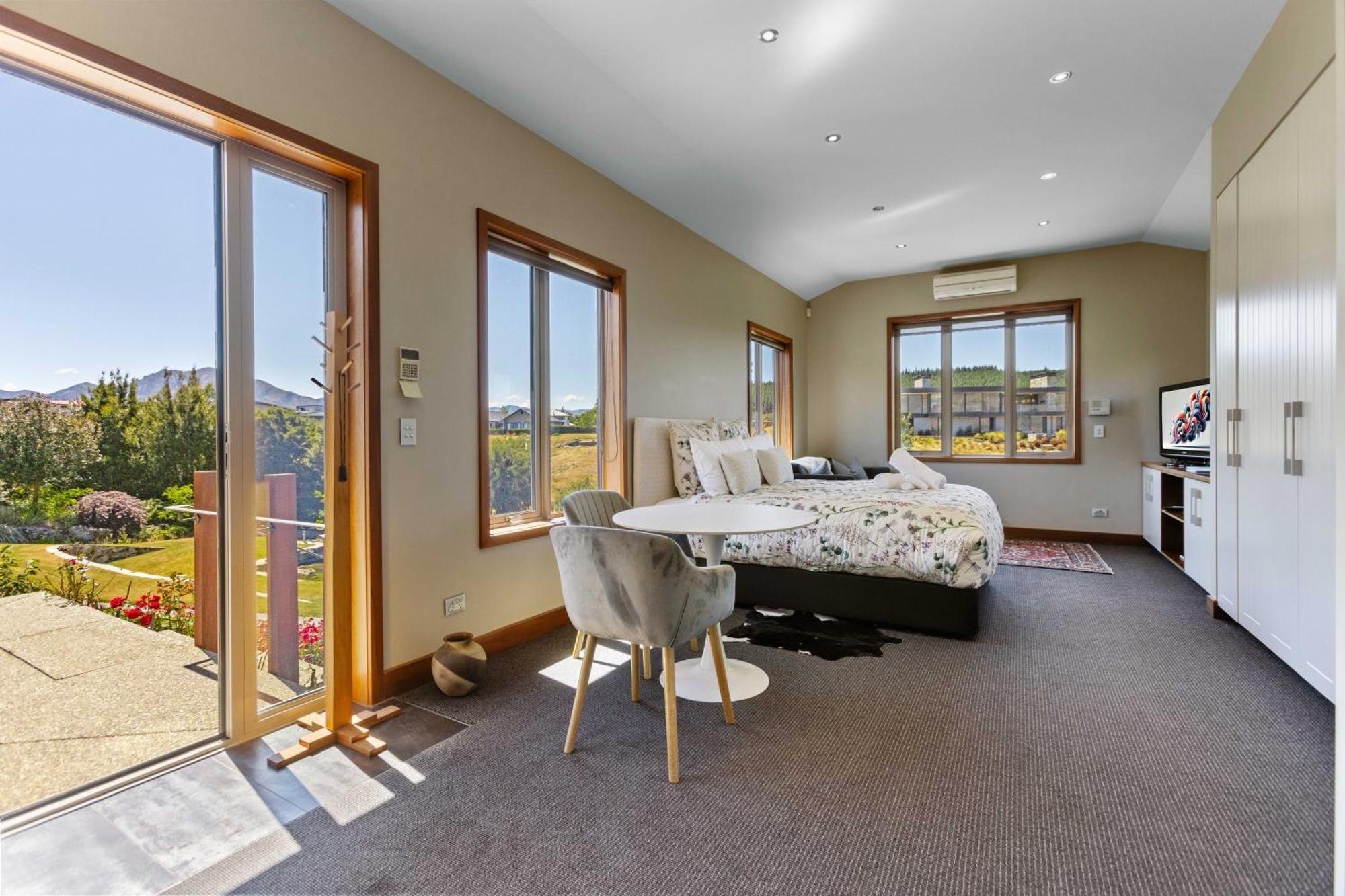 Studio Nestled In Ridgecrest Wanaka Exterior foto